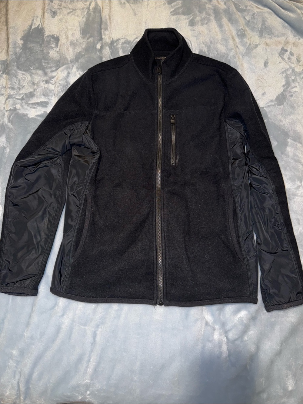 Banana Republic Men's Black Lightweight Fleece Jacket